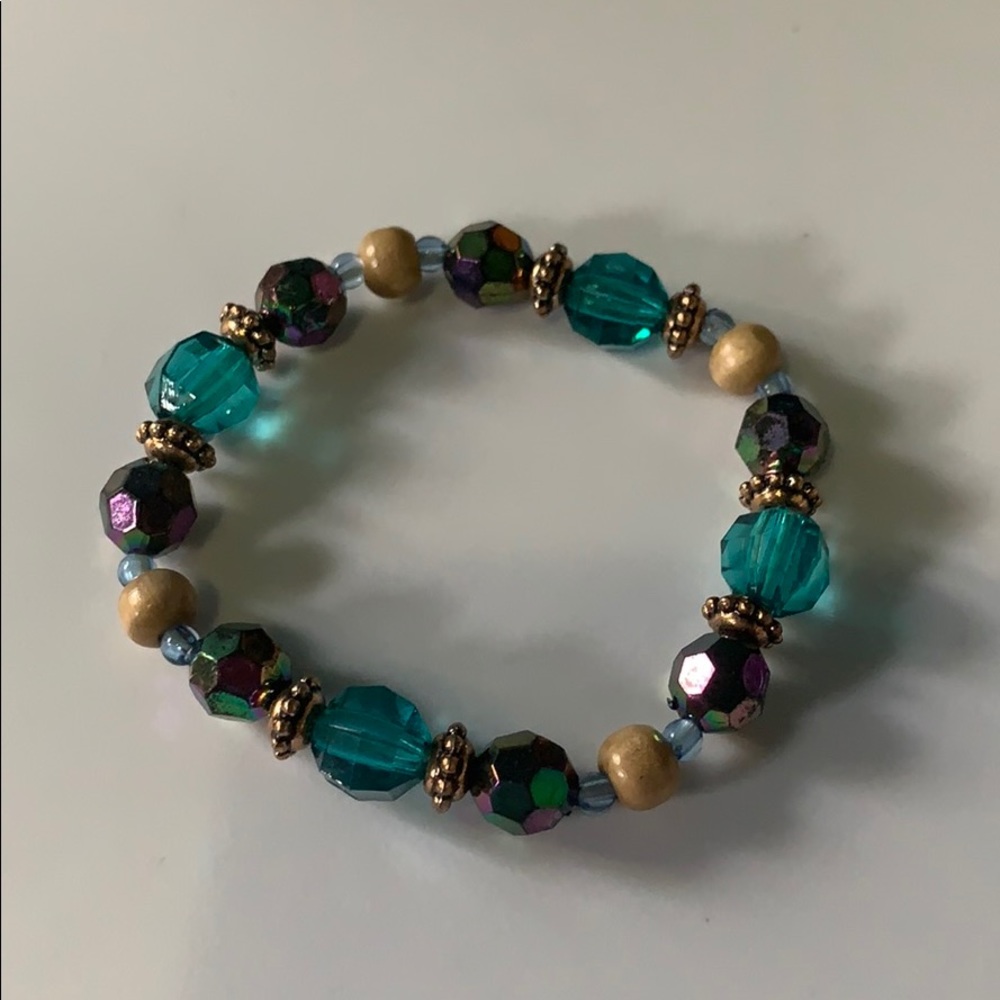 beaded bracelet